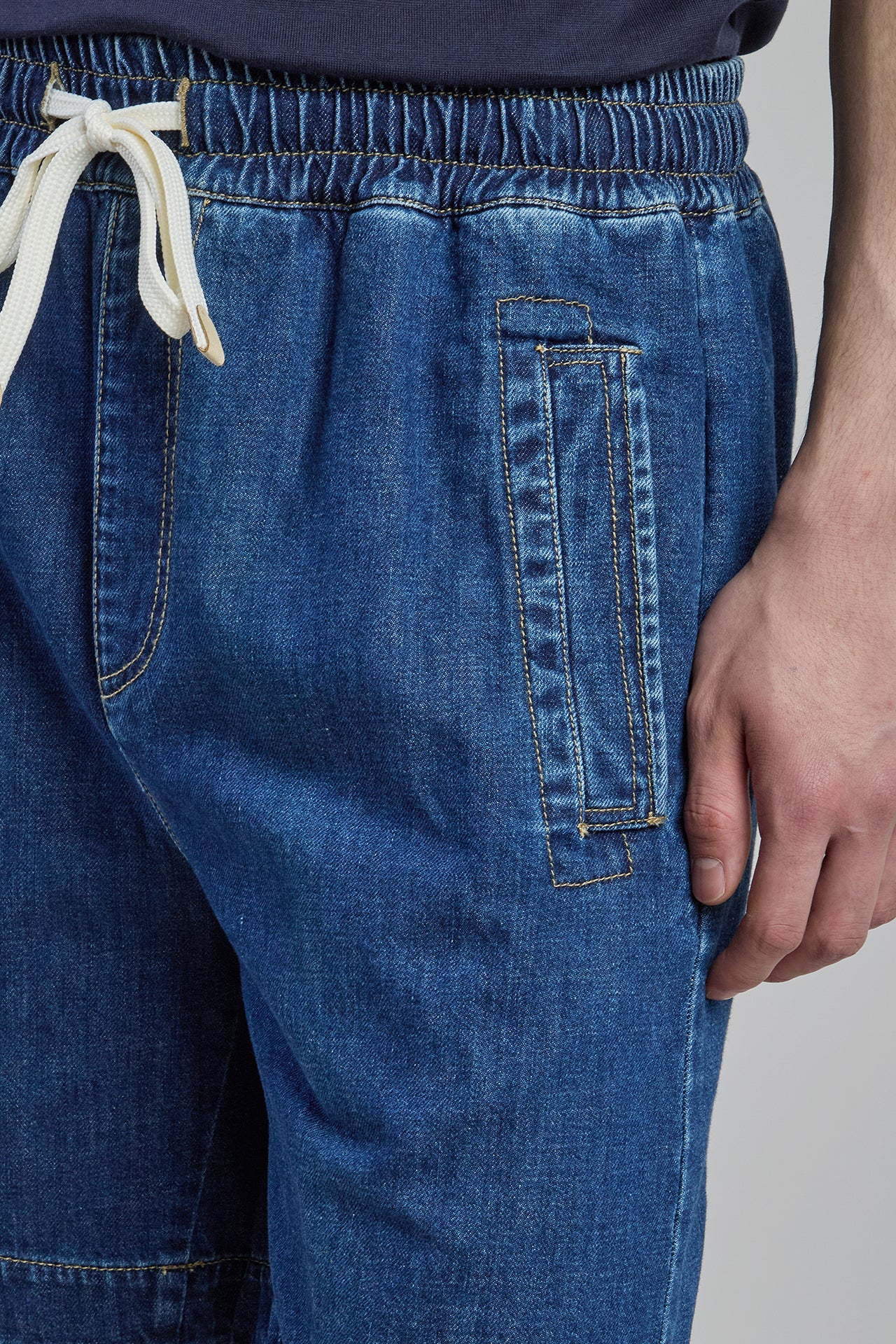 Men's Garment-Dyed Cotton Athletic Bermuda Shorts | Eleventy - Image 4
