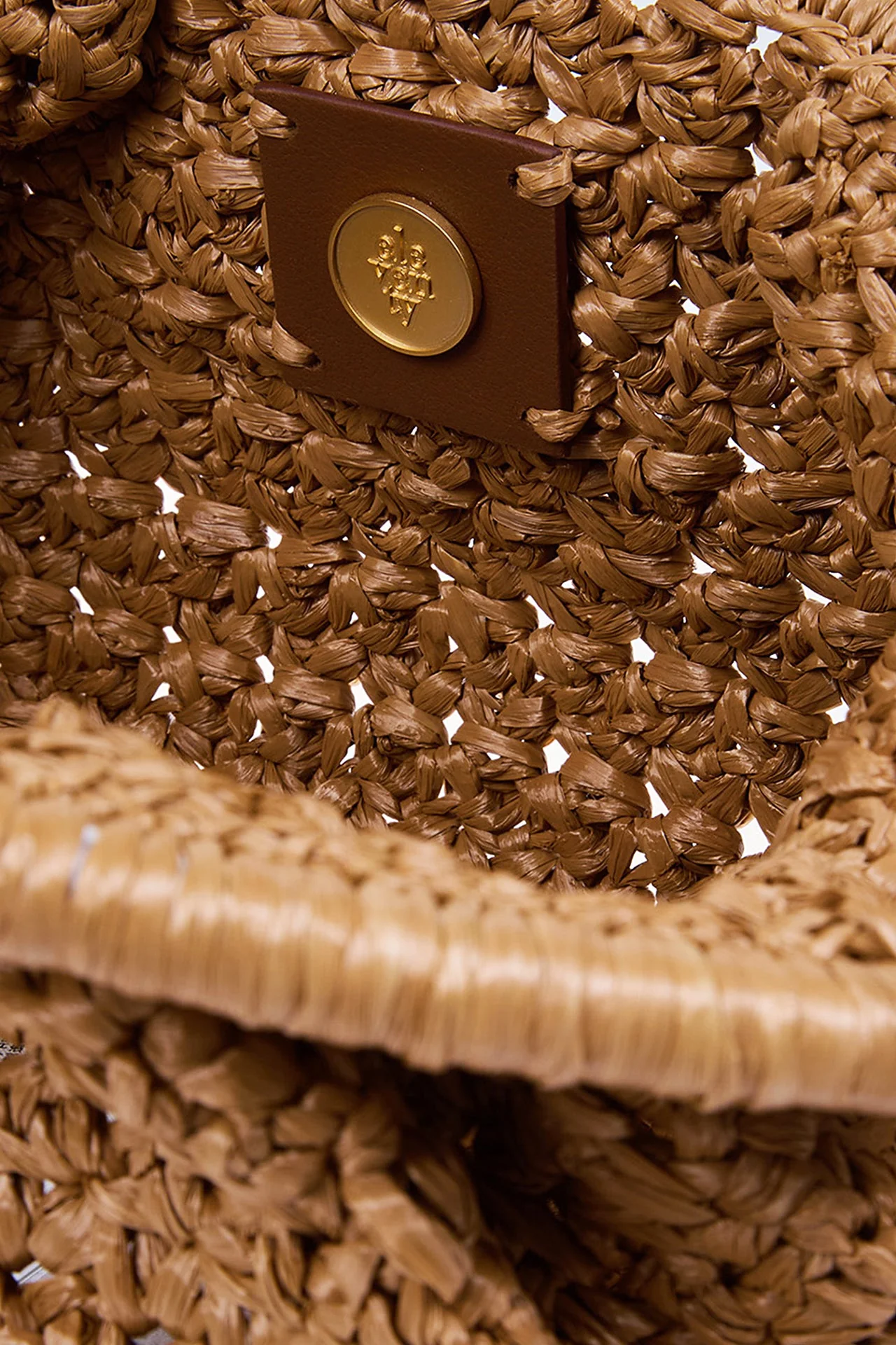 Hand-Woven Natural Raffia Clutch Bag for Women | Eleventy - Image 4