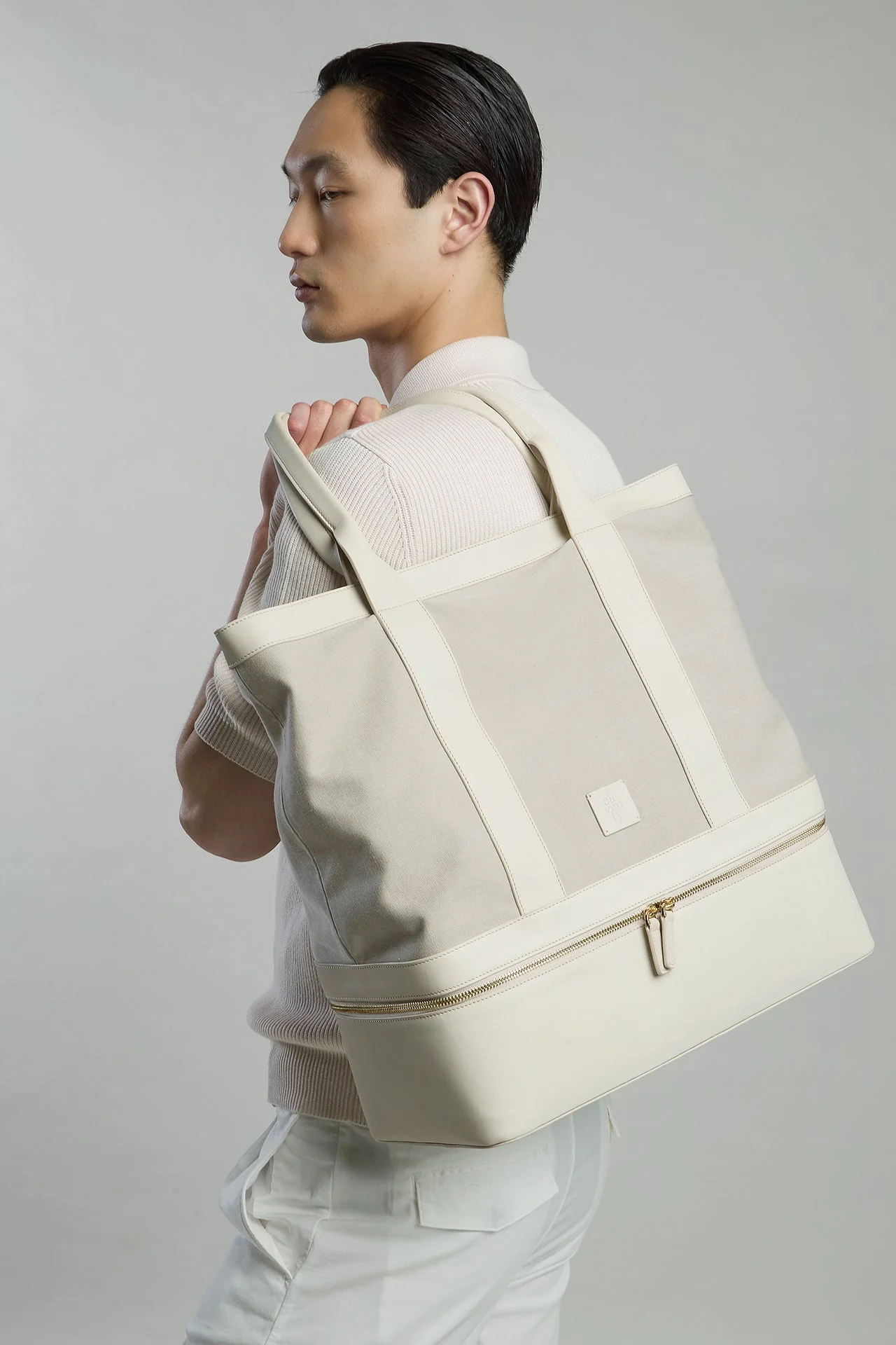 Cotton Canvas and Calfskin Leather Gym Tote Bag | Eleventy - Image 4