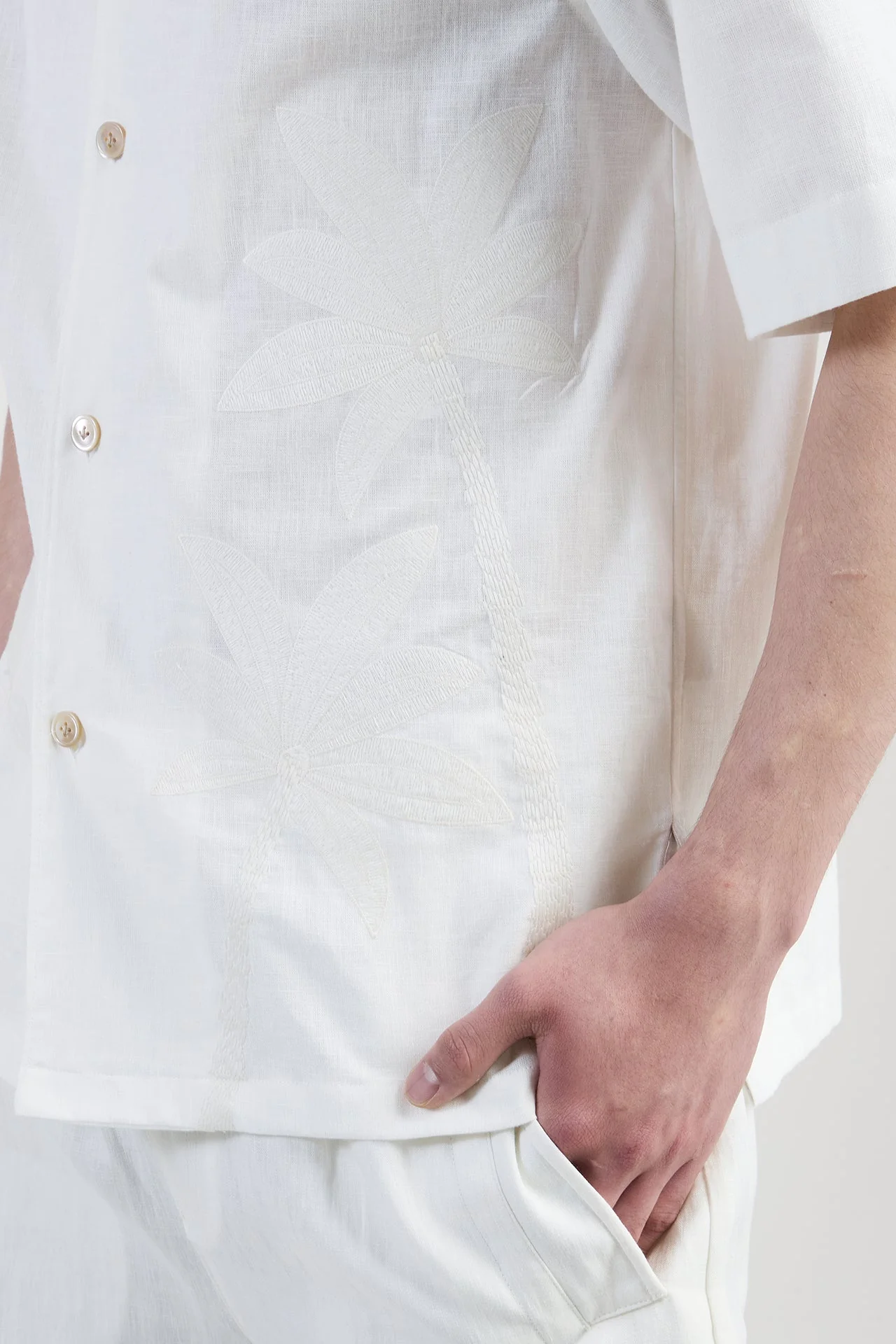 Embroidered Cotton Shirt with Bowling Collar | Eleventy - Image 4
