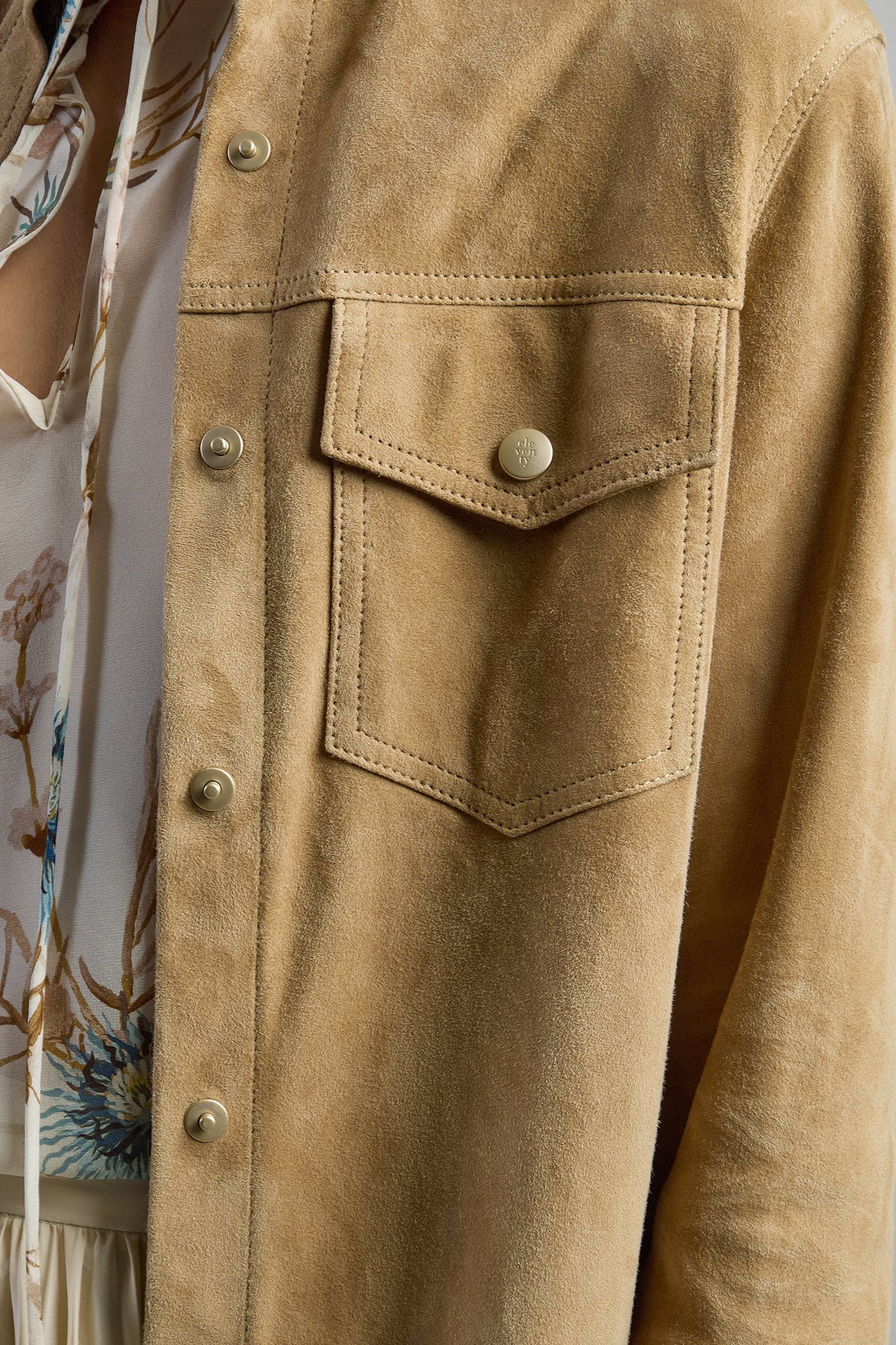 Women's Lightweight Lambskin Suede Western-Style Shirt | Eleventy - Image 5