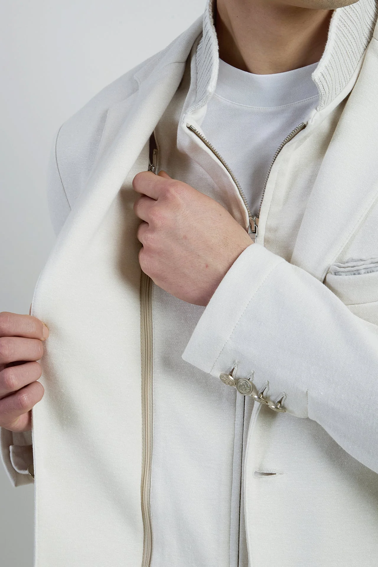 Men's Cotton Linen Jacket with Detachable Bib | Eleventy - Image 6