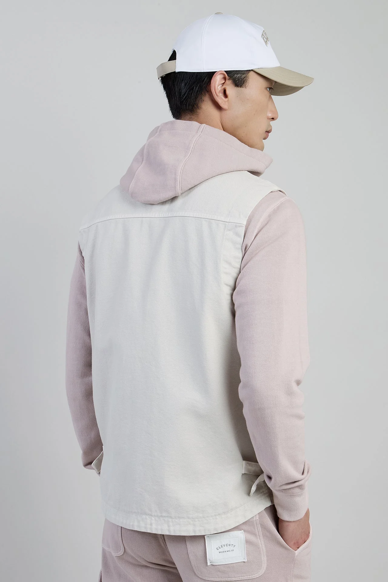 Men's Garment-Dyed Cotton Work Vest with Pockets | Eleventy - Image 3
