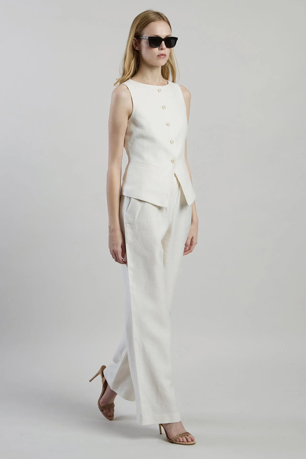 Women's Linen and Viscose Lurex Vest with Boat Neck | Eleventy - Image 5