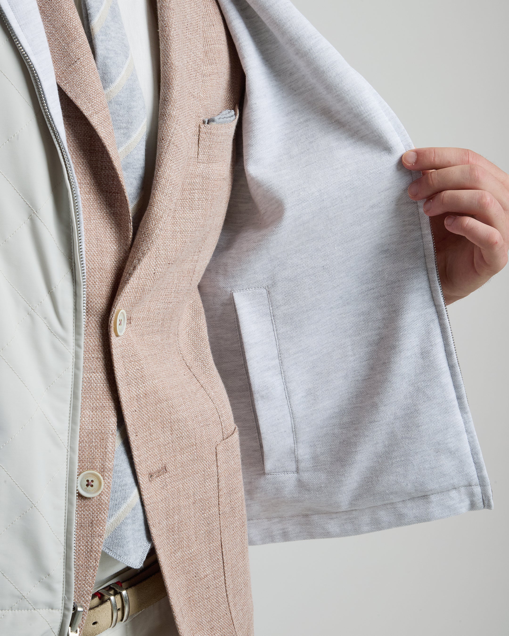 Reversible Cotton Linen and Wool Nylon Vest | Eleventy - Image 5