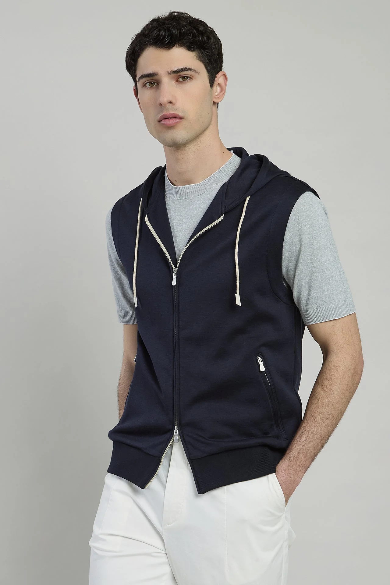 Men's Silk and Cotton Full-Zip Hooded Vest Leisurewear | Eleventy - Image 2