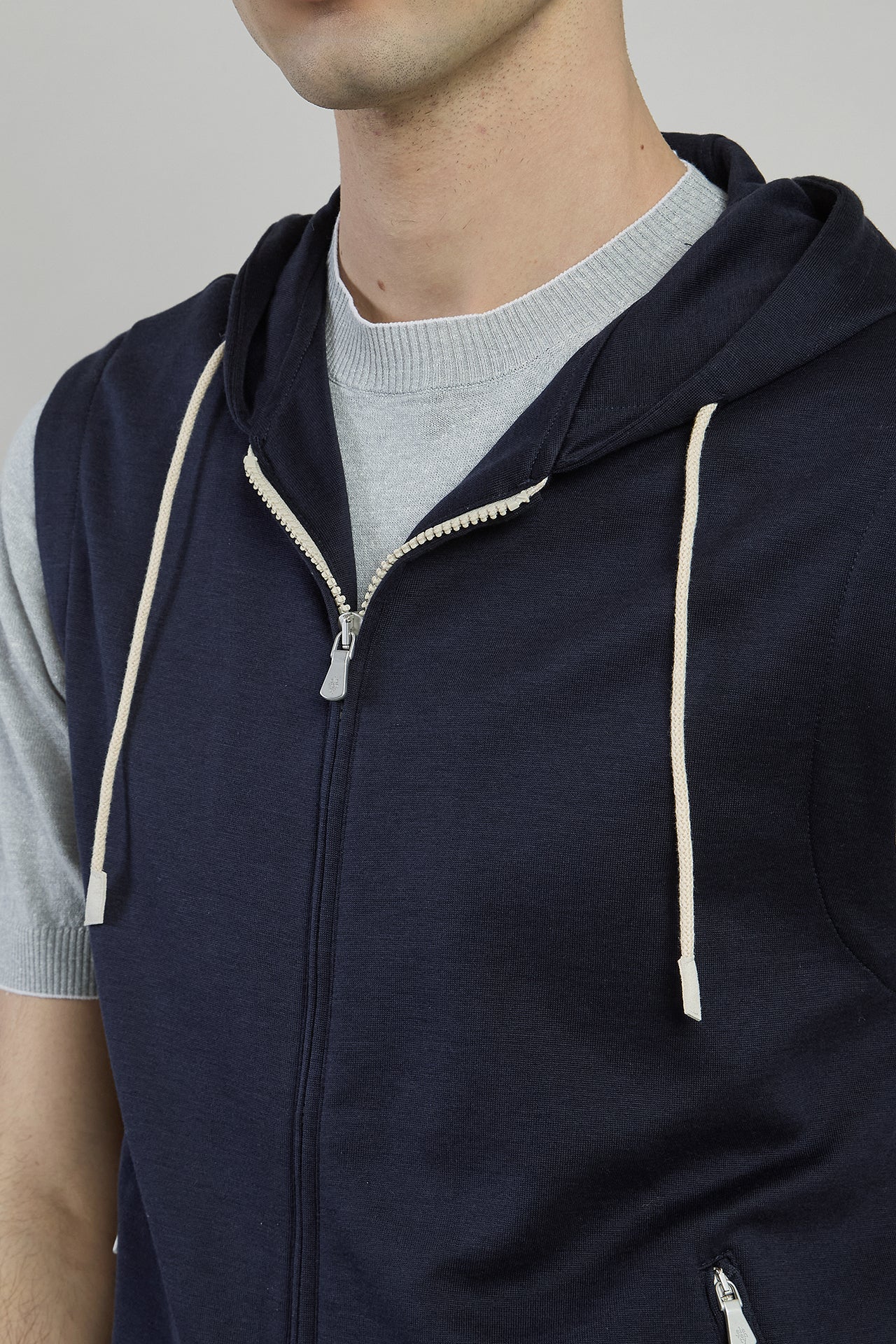 Men's Silk and Cotton Full-Zip Hooded Vest Leisurewear | Eleventy - Image 4