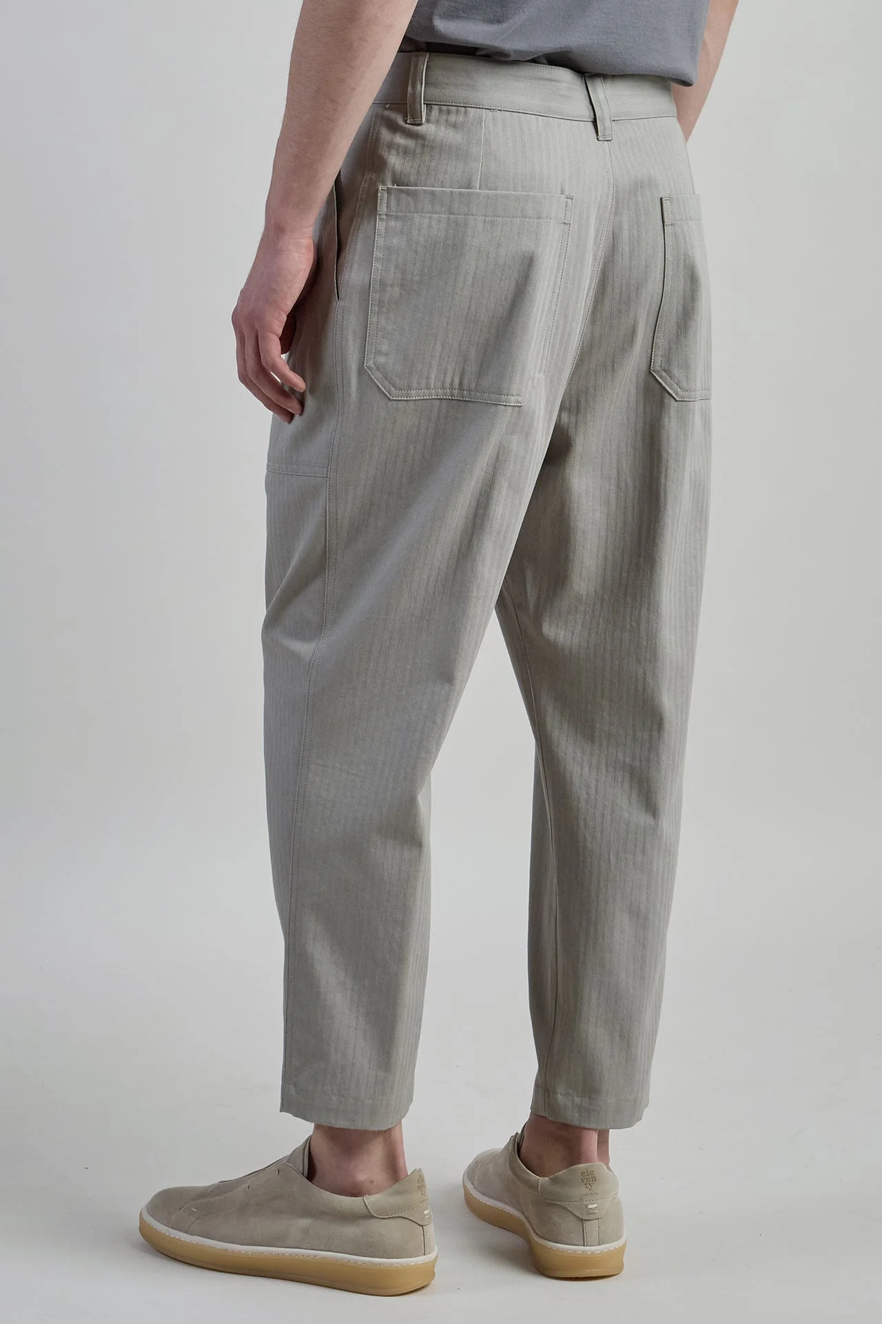 Men's Relaxed Fit Cotton Fatigue Trousers with Pleats | Eleventy - Image 3