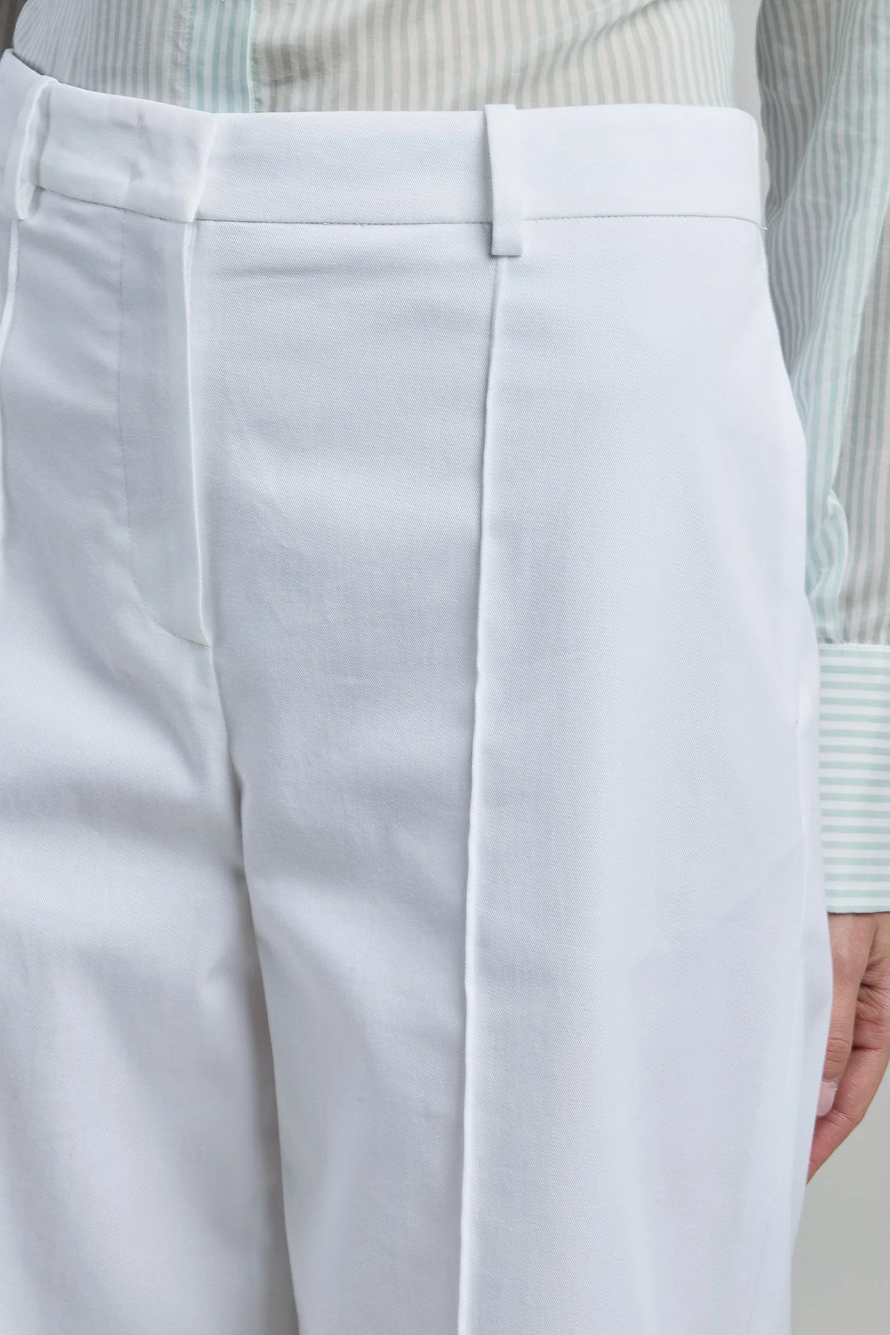 Women's Wide Leg Stretch Cotton Trousers with Seams | Eleventy - Image 4
