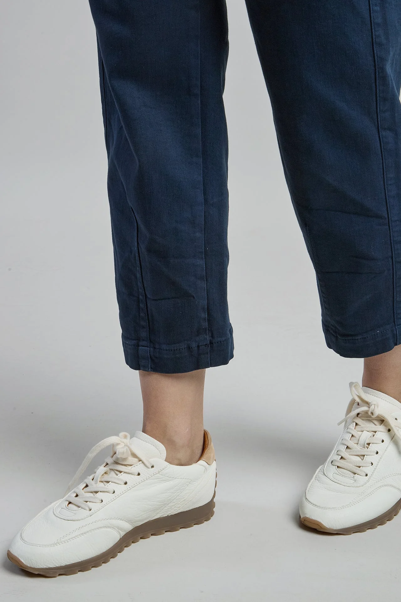 Women's Stretch Cotton Bull Denim Trousers | Eleventy - Image 10