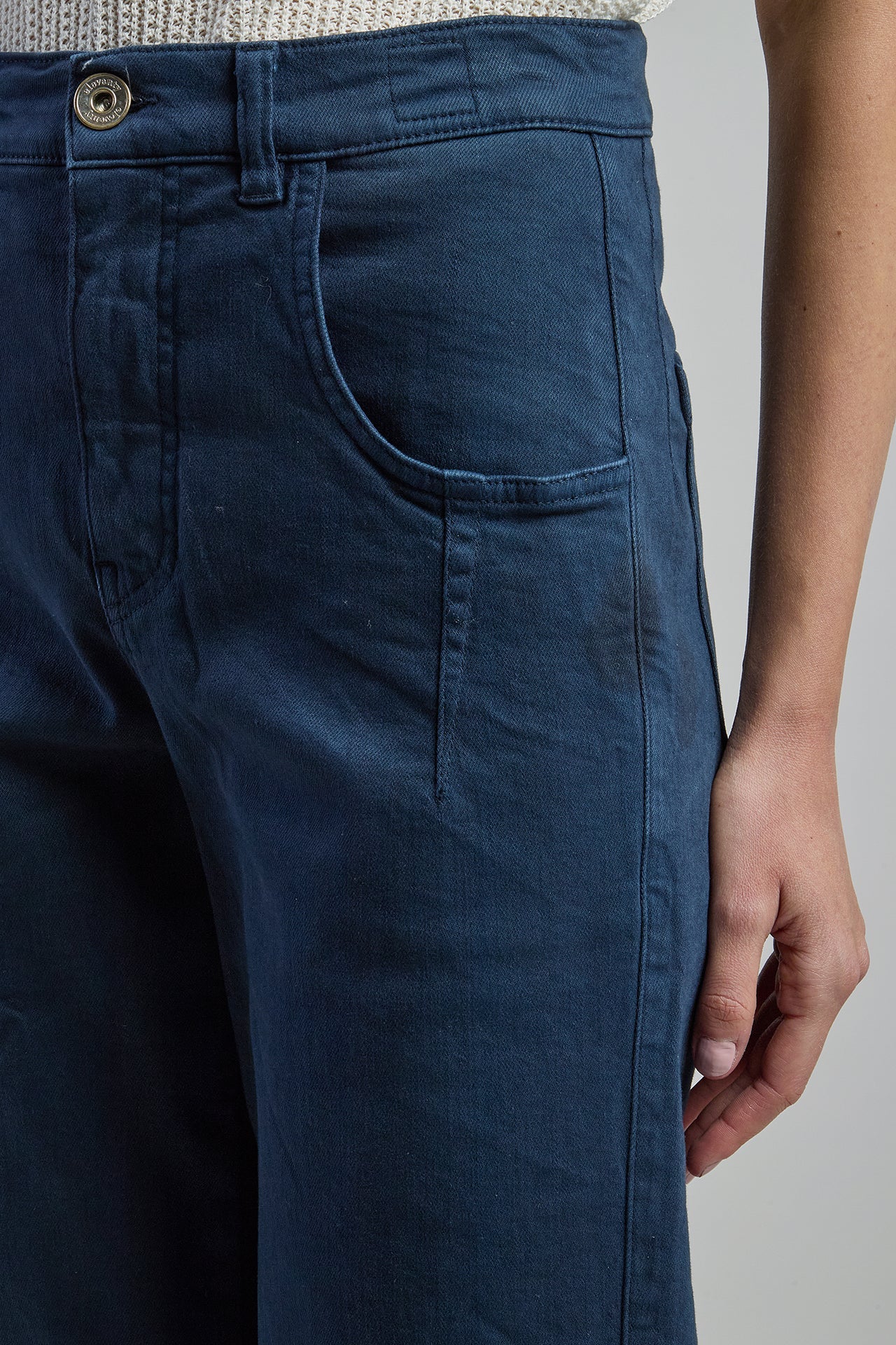 Women's Stretch Cotton Bull Denim Trousers | Eleventy - Image 9