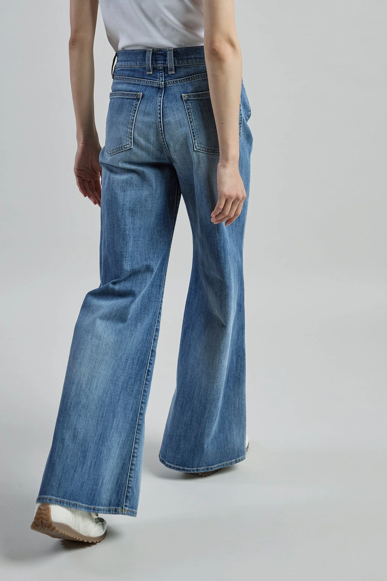 Women's Flared Stretch Cotton Denim Trousers | Eleventy - Image 3