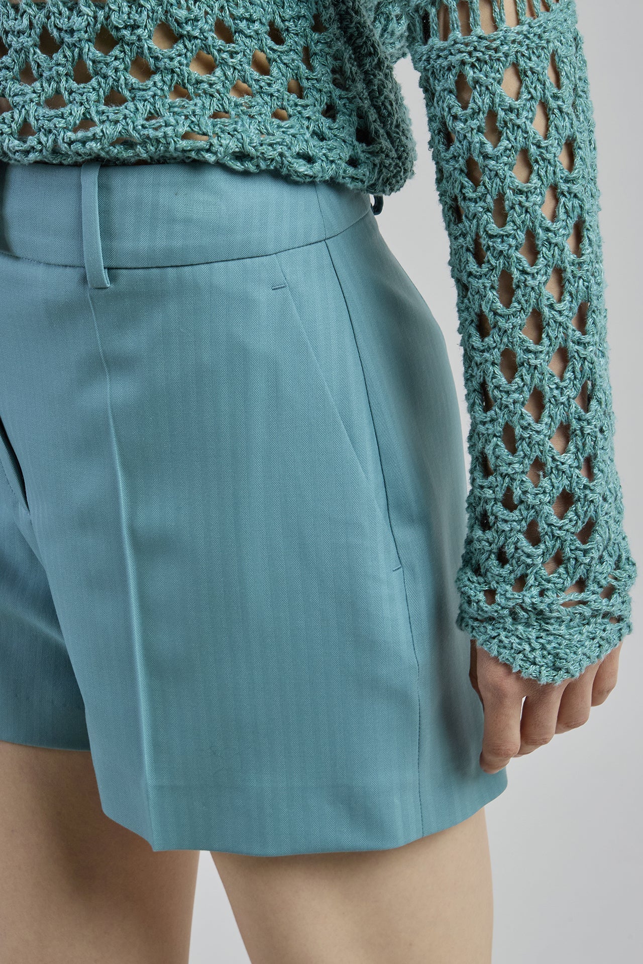 Women's Stretch Wool Travel Bermuda Shorts | Eleventy - Image 4