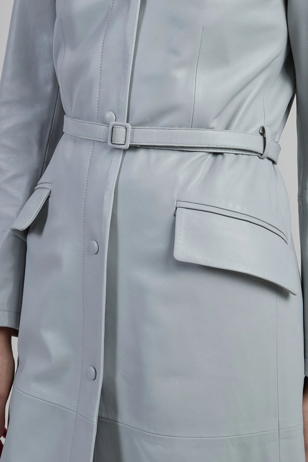 Women's Plongé Nappa Leather Duster Coat with Belt | Eleventy - Image 5