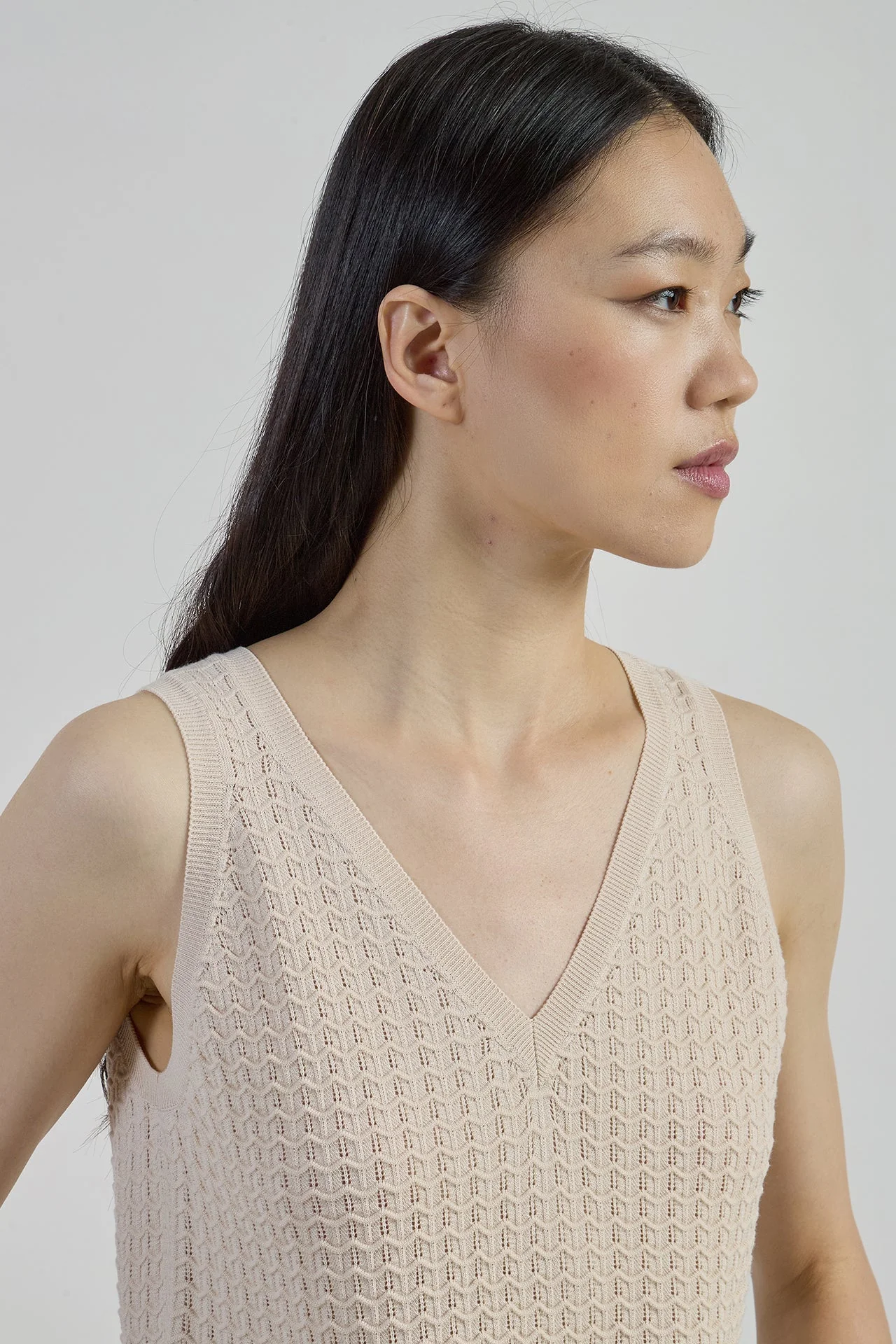 Women's 14 Micron Merino Wool Knit Top with Micro-Stitch | Eleventy - Image 4