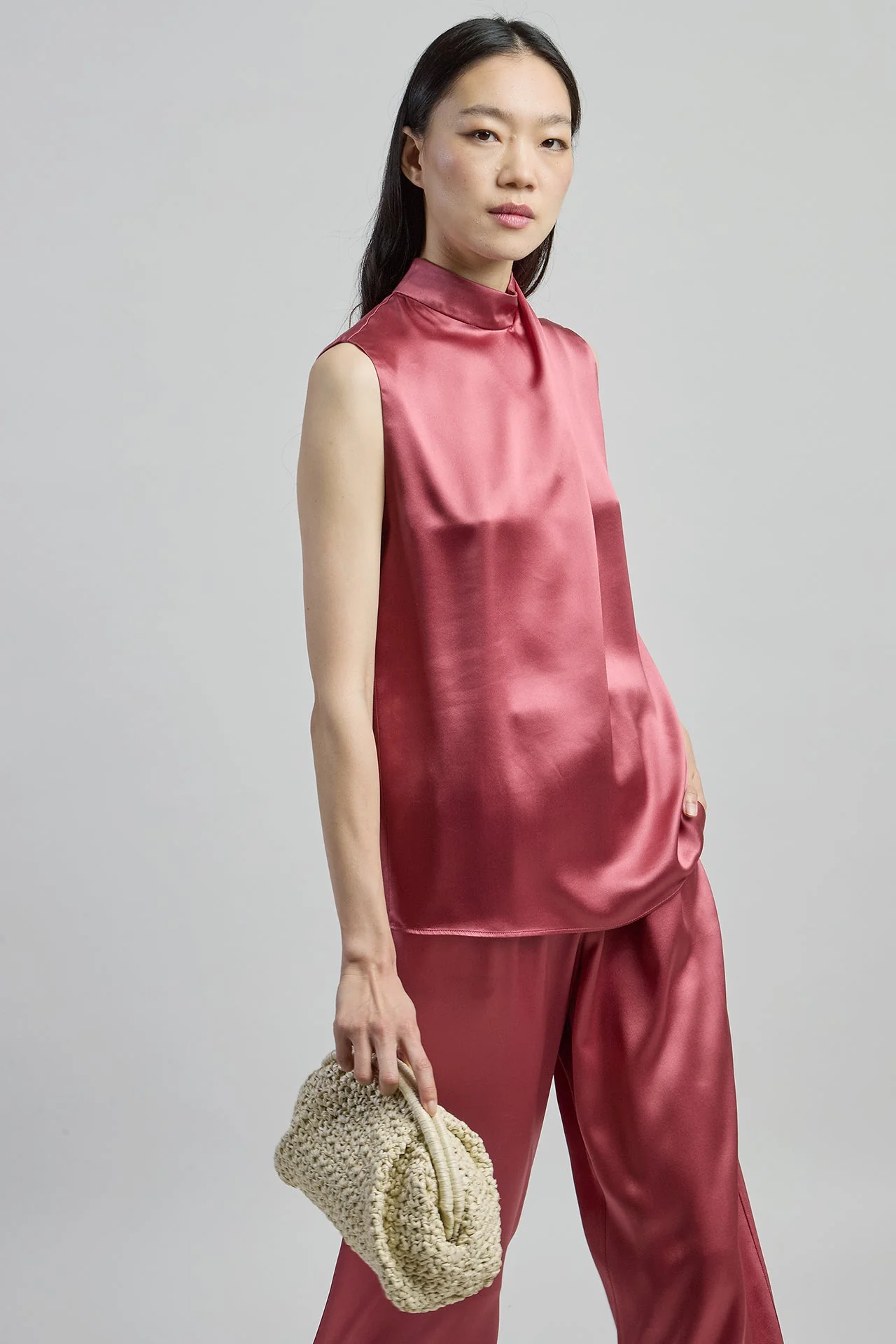 Women's Sleeveless Double Silk Satin Crossover Neck Top | Eleventy - Image 6